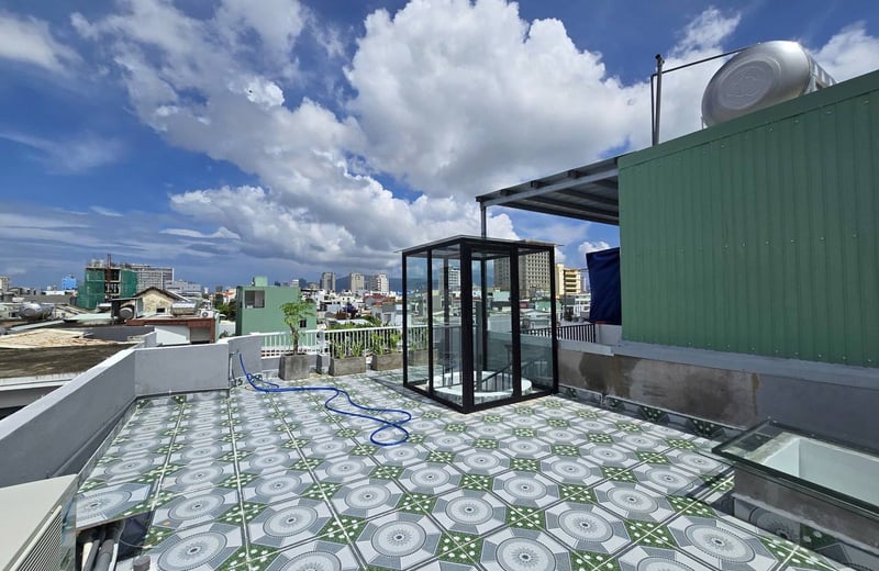 Miete eines modernen Eckhauses im Stadtteil Hai Chau, Da Nang, Vietnam